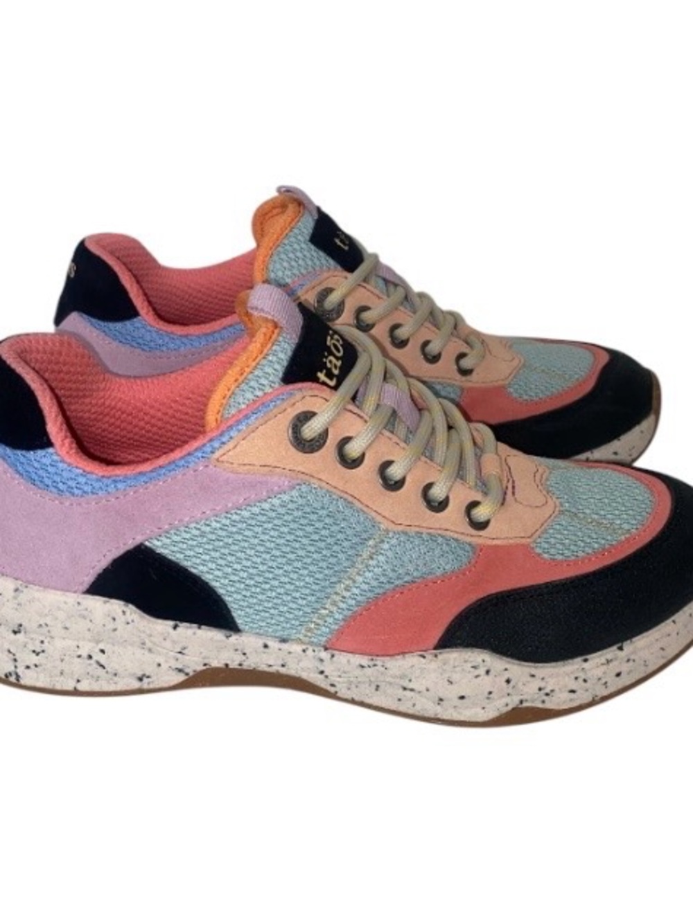 Taos Footwear Women's Multicolor Pastel Chunky Sneaker - Blue, Pink, Coral